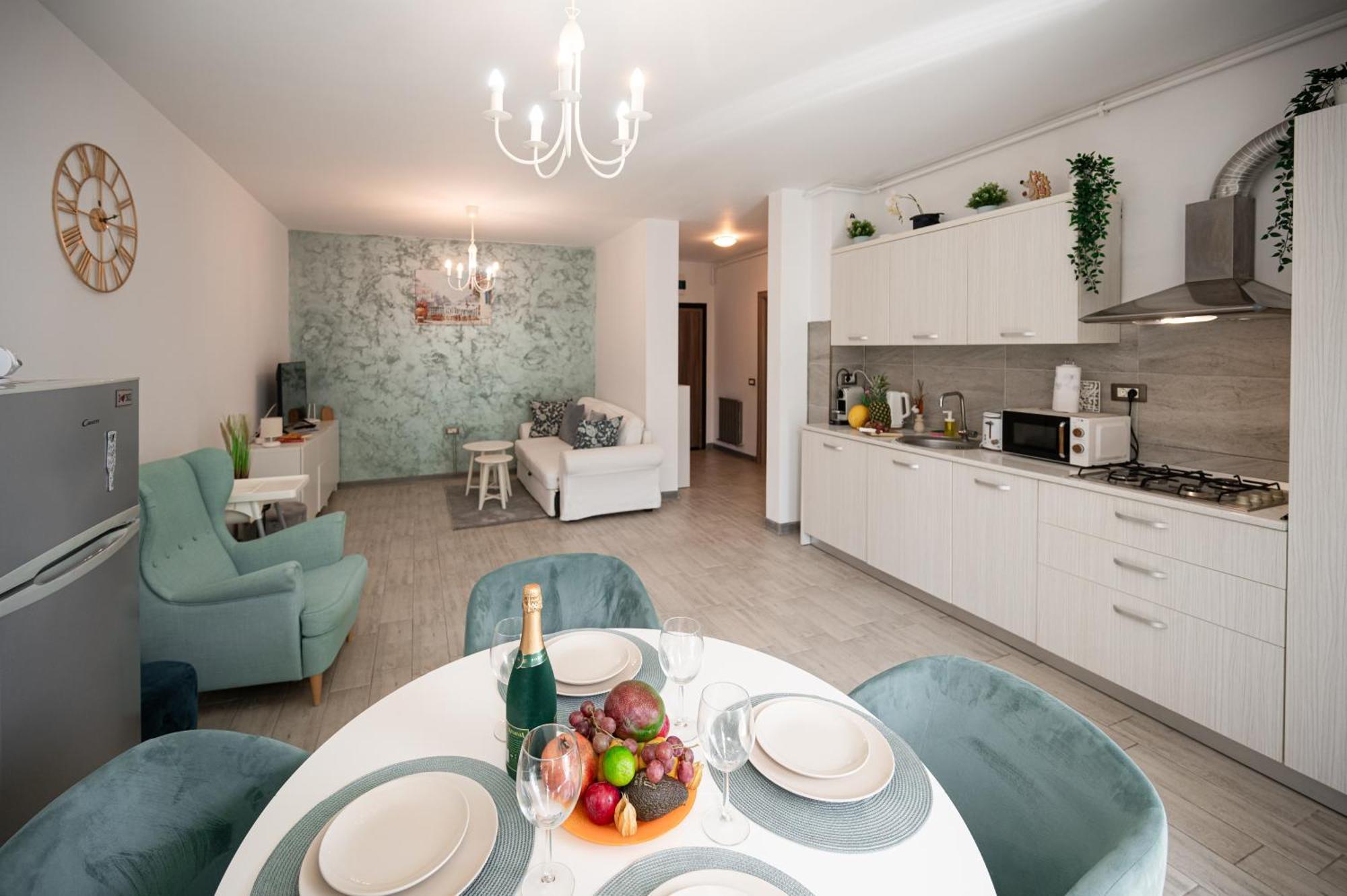 Sara Blu Apartment Spa And Pool Beach Resort Mamaia Buitenkant foto
